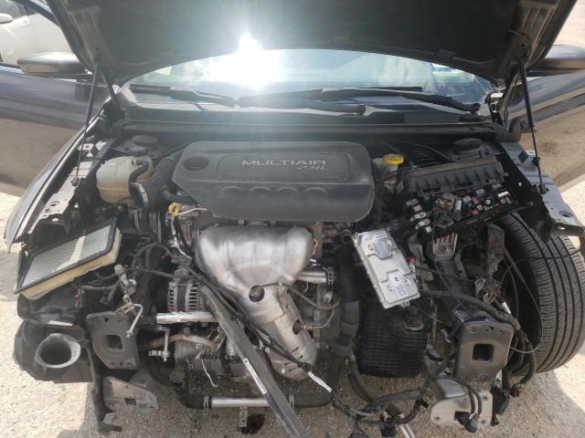 Photo 7 from auction – 2017 CHRYSLER 200 LIMITE with VIN 1C3CCCAB9HN507584