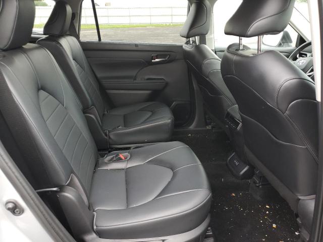 Photo 6 from auction – 2022 TOYOTA HIGHLANDER with VIN 5TDHBRCH0NS538690