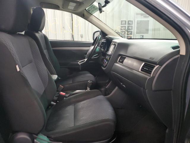Photo 5 from auction – 2014 MITSUBISHI OUTLANDER with VIN JA4AD3A34EZ001359