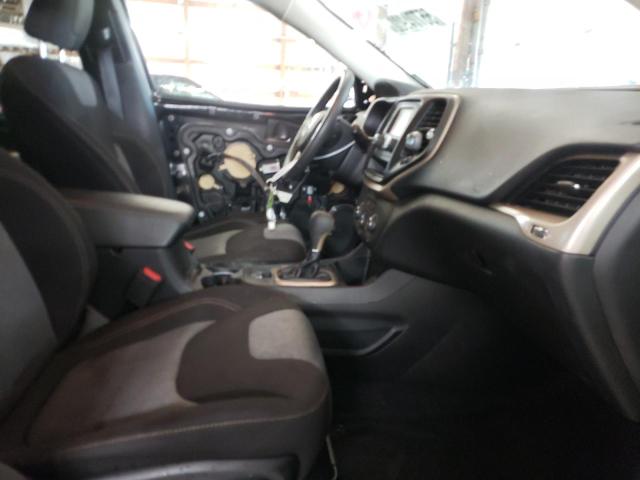 Photo 5 from auction – 2018 JEEP CHEROKEE L with VIN 1C4PJLCB8JD577475