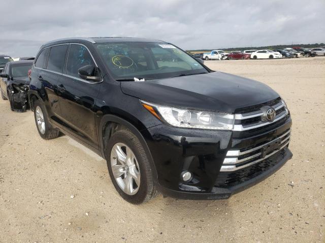 TOYOTA HIGHLANDER 2017 with VIN 5TDYZRFH2HS210389 - Photo from auction