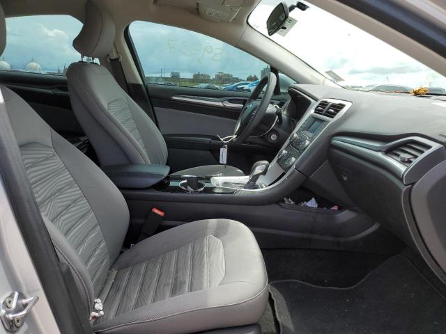 Photo 5 from auction – 2016 FORD FUSION S with VIN 3FA6P0G76GR269340