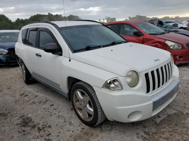JEEP COMPASS LI 2007 مع رقم تعريف المركبة 1J8FT57W17D176639 - صورة من المزاد