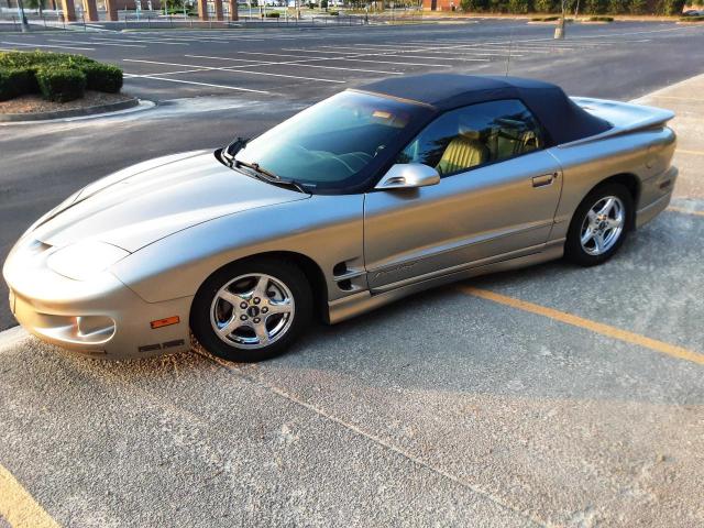 Photo 2 from auction – 2002 PONTIAC FIREBIRD with VIN 2G2FS32K122167901