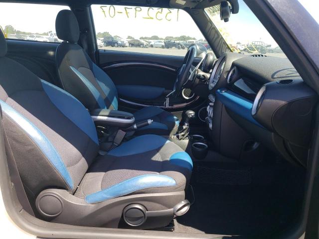 Photo 5 from auction – 2007 MINI COOPER with VIN WMWMF33527TT58361