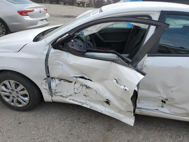 Photo 9 from auction – 2012 KIA FORTE EX with VIN KNAFU4A21C5532397