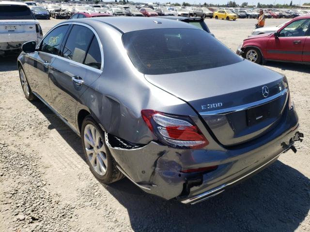 Photo 3 from auction – 2017 MERCEDES-BENZ E 300 with VIN WDDZF4JB4HA100238