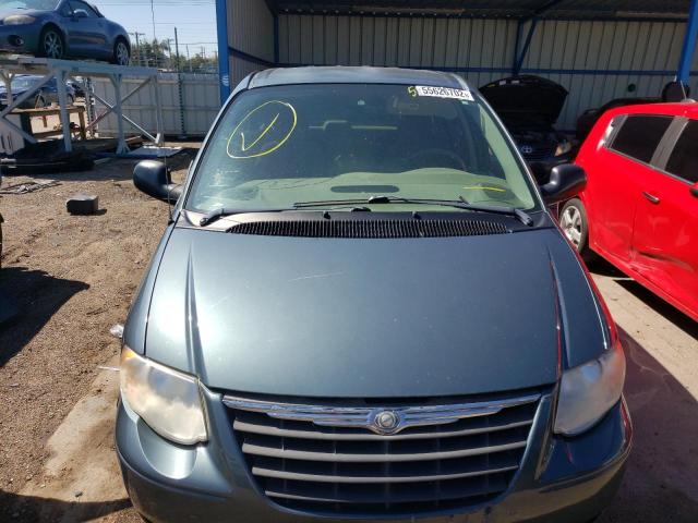 Photo 9 from auction – 2006 CHRYSLER TOWN & COU with VIN 2A4GP44RX6R794282
