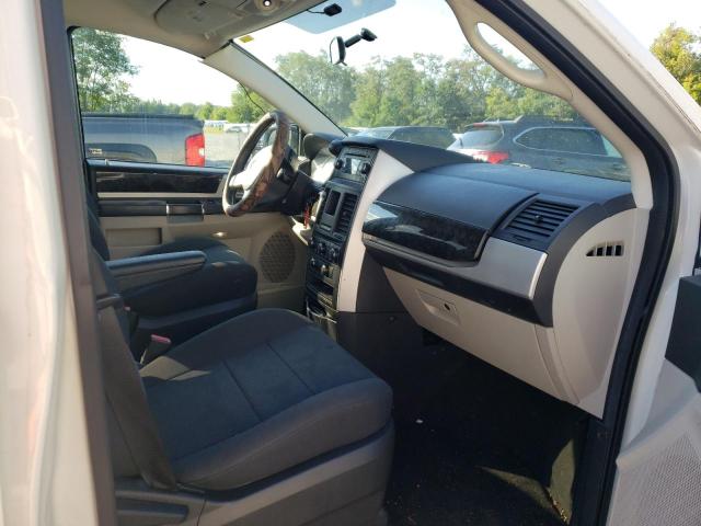 Photo 5 from auction – 2010 DODGE GRAND CARA with VIN 2D4RN5D10AR445230