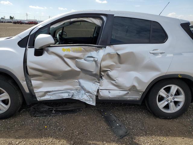 Photo 9 from auction – 2017 CHEVROLET TRAX LS with VIN KL7CJNSB9HB175060