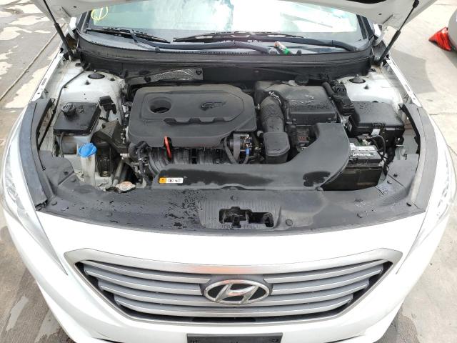 Photo 7 from auction – 2017 HYUNDAI SONATA SE with VIN 5NPE24AF2HH576360
