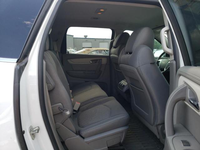 Photo 6 from auction – 2017 CHEVROLET TRAVERSE L with VIN 1GNKRGKD1HJ127408