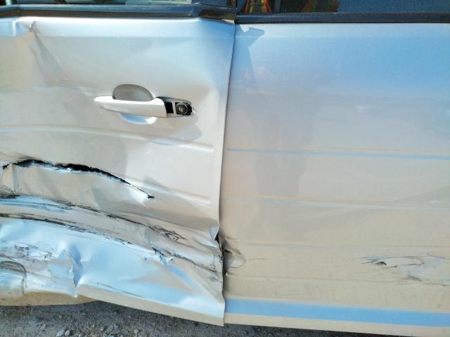 Photo 10 from auction – 2011 FORD FLEX SE with VIN 2FMGK5BC3BBD11058