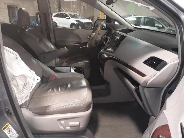 Photo 5 from auction – 2012 TOYOTA SIENNA XLE with VIN 5TDYK3DC3CS239692