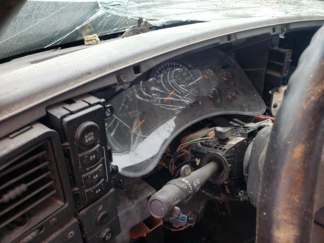 Photo 8 from auction – 2003 CHEVROLET SILVERADO with VIN 1GCEK19T93E178404