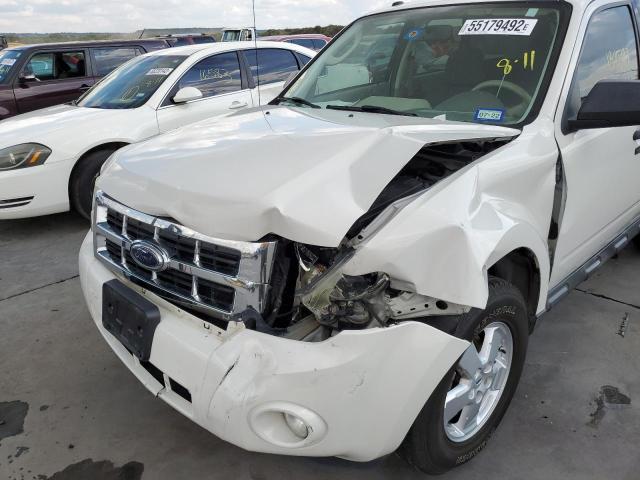 Photo 9 from auction – 2010 FORD ESCAPE XLT with VIN 1FMCU0DG8AKA08874