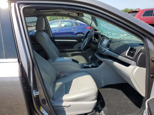 Foto 5 de la subasta – 2016 TOYOTA HIGHLANDER con VIN 5TDKKRFH8GS506476