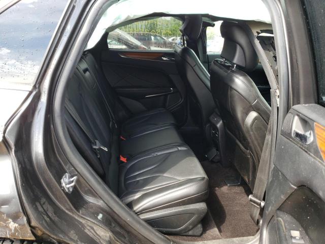Photo 6 from auction – 2017 LINCOLN MKC RESERV with VIN 5LMCJ3D98HUL70176