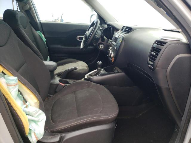 Photo 5 from auction – 2016 KIA SOUL with VIN KNDJN2A2XG7822937