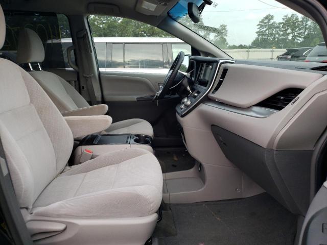 Photo 5 from auction – 2016 TOYOTA SIENNA LE with VIN 5TDKK3DC8GS761116
