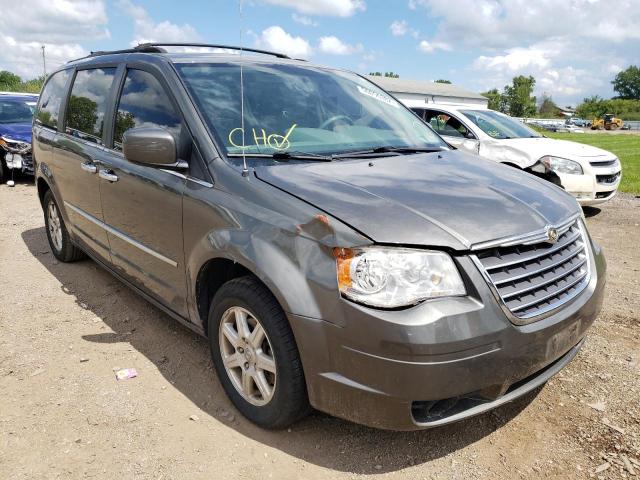 Photo 1 from auction – 2010 CHRYSLER TOWN & COU with VIN 2A4RR5D13AR268006