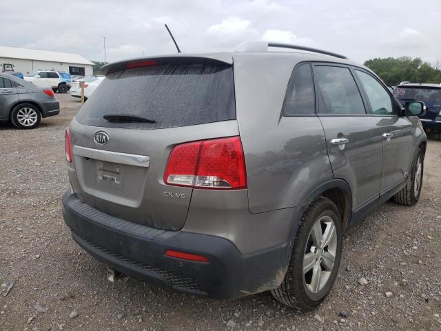 Photo 4 from auction – 2012 KIA SORENTO EX with VIN 5XYKUDA22CG208674