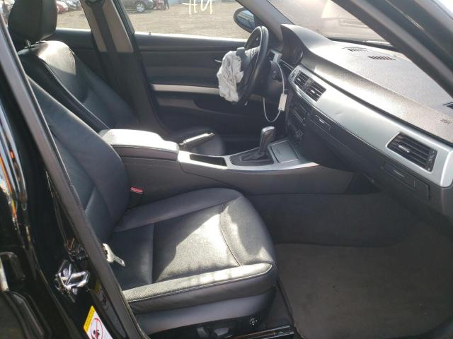 Photo 5 from auction – 2006 BMW 325 I with VIN WBAVB13546KR65340