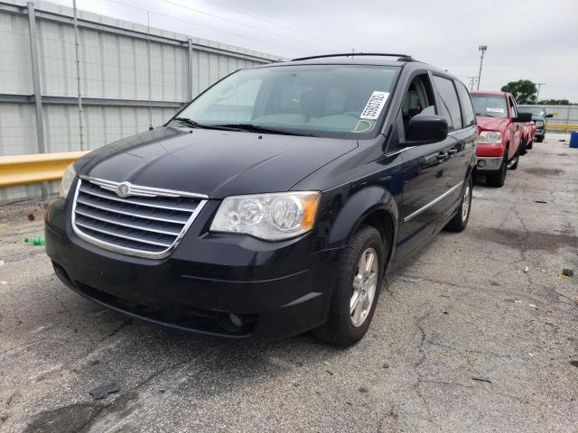 Photo 2 from auction – 2010 CHRYSLER TOWN AND C with VIN 2A4RR5D13AR221509