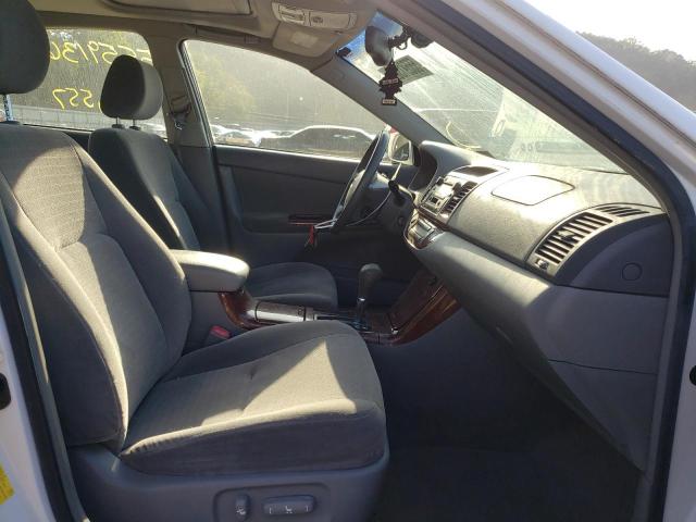 Photo 5 from auction – 2005 TOYOTA CAMRY LE with VIN JTDBE30K153033852