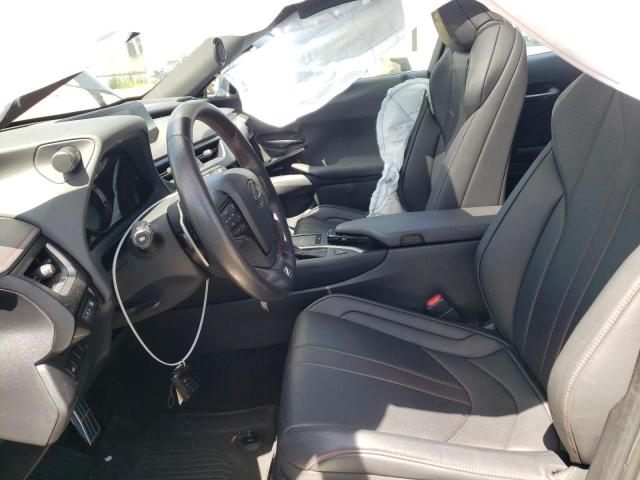 Photo 5 from auction – 2019 LEXUS UX 200 with VIN JTHY3JBH0K2002212
