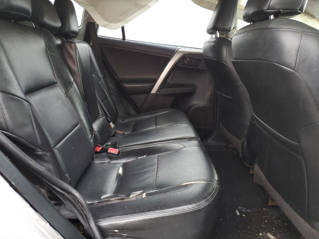 Photo 6 from auction – 2015 TOYOTA RAV4 LE with VIN JTMZFREV7FD043458