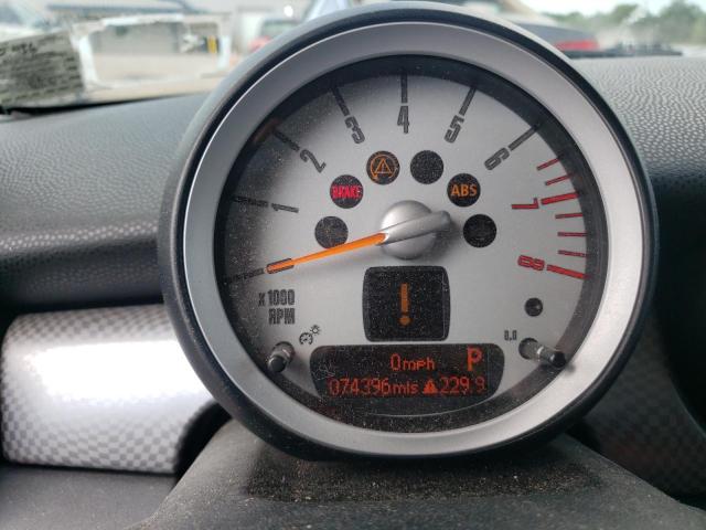 Photo 8 from auction – 2010 MINI COOPER with VIN WMWMM3C57ATZ32708
