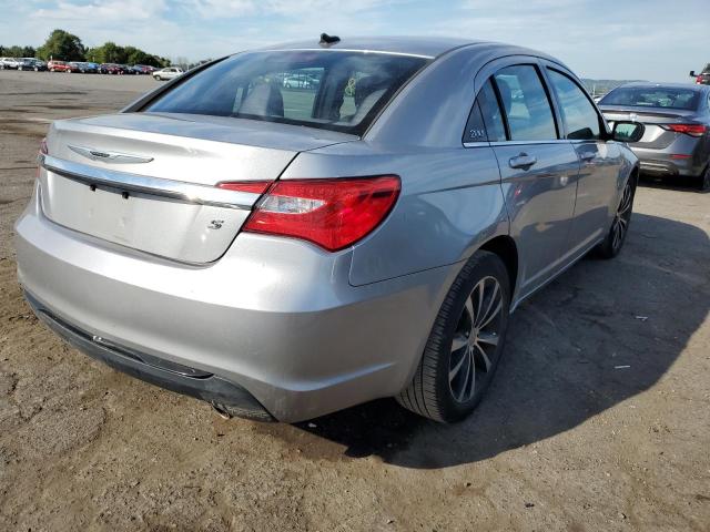 Photo 4 from auction – 2014 CHRYSLER 200 TOURIN with VIN 1C3CCBBG0EN132152