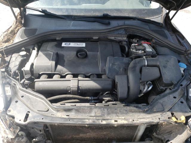 Photo 7 from auction – 2014 VOLVO XC60 3.2 with VIN YV4952DZ9E2514922