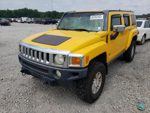 Photo 2 from auction – 2006 HUMMER H3 with VIN 5GTDN136468231155