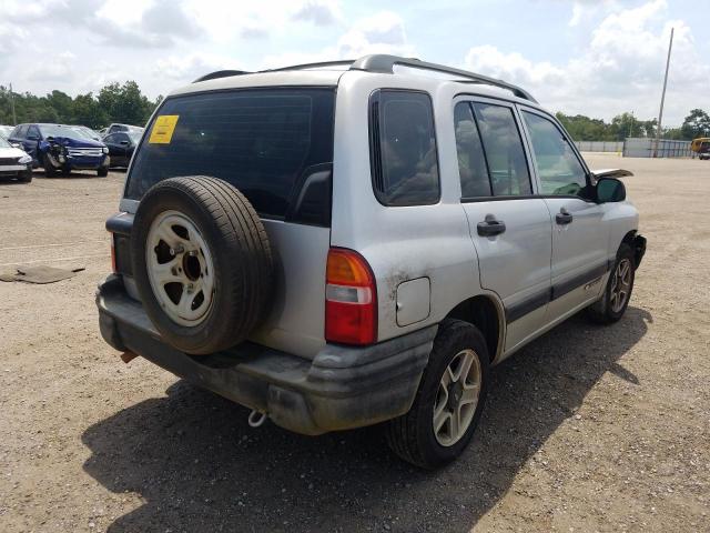 Photo 4 from auction – 2002 CHEVROLET TRACKER with VIN 2CNBE13C726943398