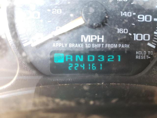 Photo 8 from auction – 2002 CHEVROLET SILVER1500 with VIN 2GCEK19T121289612