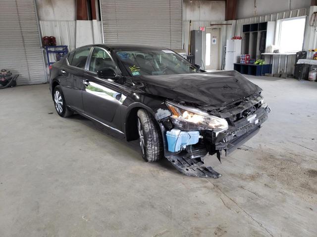NISSAN ALTIMA S 2019 with VIN 1N4BL4BV4KC156646 - Photo from auction