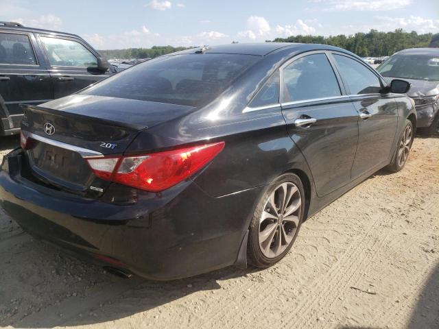 Photo 4 from auction – 2013 HYUNDAI SONATA SE with VIN 5NPEC4AB8DH694529