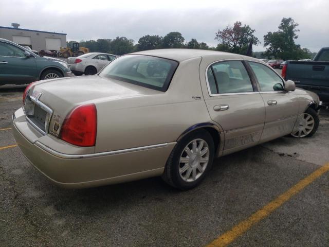 Photo 4 from auction – 2010 LINCOLN TOWN CAR S with VIN 2LNBL8CV9AX752154