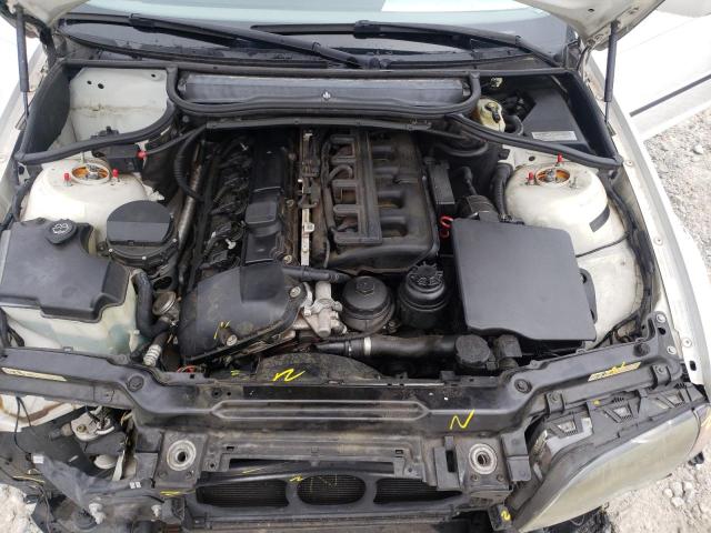 Photo 7 from auction – 2003 BMW 325 I with VIN WBAET37483NH02341