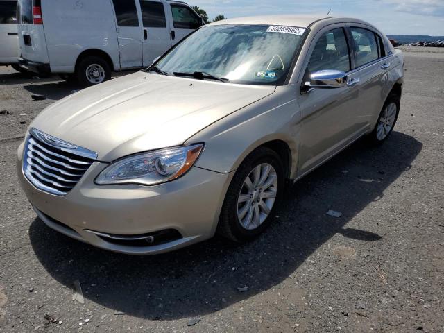 Photo 2 from auction – 2013 CHRYSLER 200 LIMITE with VIN 1C3CCBCGXDN585854