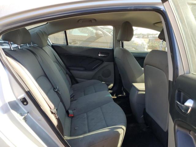 Photo 6 from auction – 2015 KIA FORTE LX with VIN KNAFK4A6XF5437219