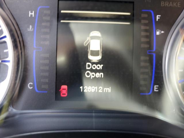 Photo 8 from auction – 2015 CHRYSLER 200 LIMITE with VIN 1C3CCCAB8FN507993