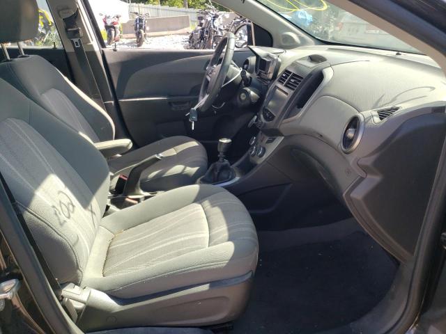 Photo 5 from auction – 2014 CHEVROLET SONIC LT with VIN 1G1JD5SG9E4183813