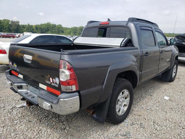 Photo 4 from auction – 2015 TOYOTA TACOMA DOU with VIN 3TMLU4EN2FM170847