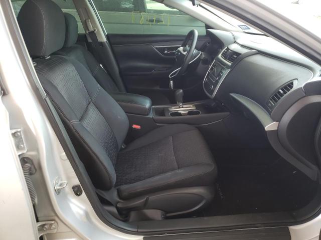 Photo 5 from auction – 2016 NISSAN ALTIMA 2.5 with VIN 1N4AL3AP5GC243617