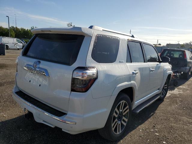 Photo 4 from auction – 2020 TOYOTA 4RUNNER SR with VIN JTEBU5JR1L5757158
