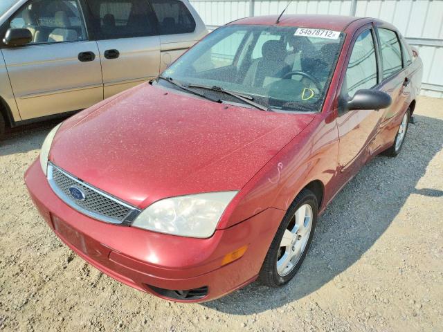 Photo 2 from auction – 2005 FORD FOCUS ZX4 with VIN 1FAFP34N95W144847