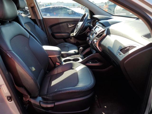 Photo 5 from auction – 2011 HYUNDAI TUCSON GLS with VIN KM8JU3AC5BU279603